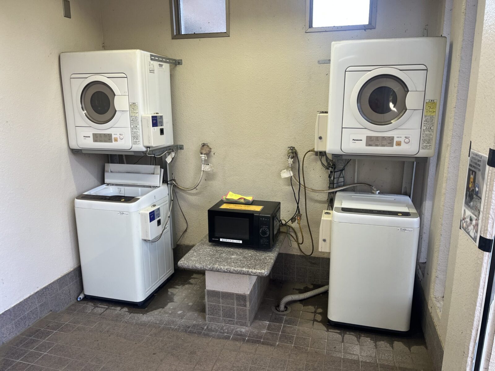 洗濯機と電子レンジ